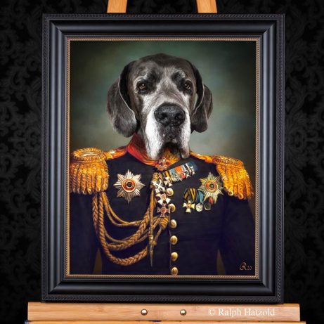 deutsche Dogge Zeus in Uniform, Gemälde vom eigenen Haustier, Individuelle Hundeportraits Dogge in Kleidung