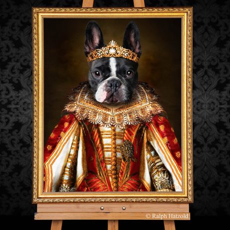 Französische Bulldogge Prinzessin Nala, Hund in Menschengestalt, Gemälde, Barockrahmen